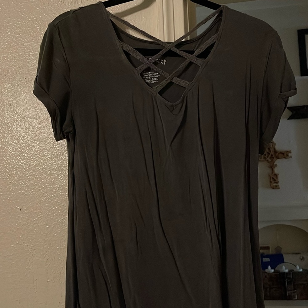 XS American Eagle criss cross blouse